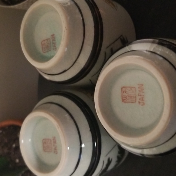 Japanese Tea Cups- Set of 3 - Picture 4 of 4